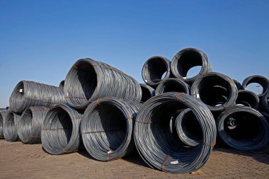 Çelik tel çubuk, endüstriyel yapı malzemeleri.