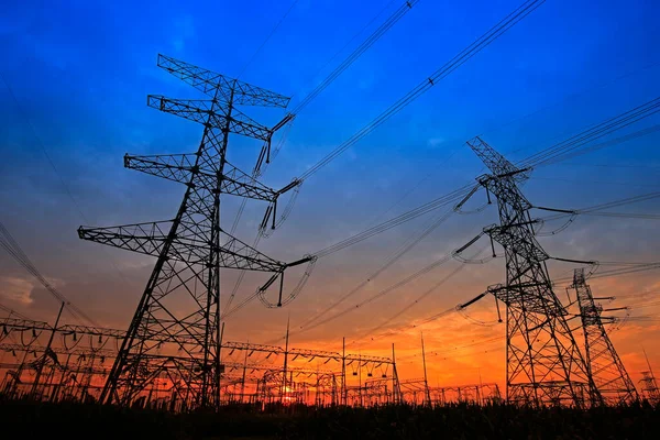 Pylon Hochspannungsmast Himmel Hintergrund — Stockfoto