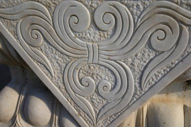 The sculpture of local architecture