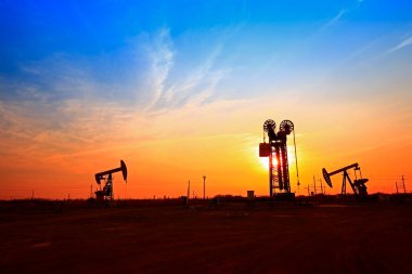 Petrol pompası, endüstriyel ekipmanlar