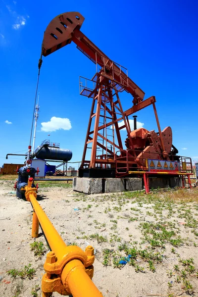 Petrol Pompası Endüstriyel Ekipmanlar — Stok fotoğraf
