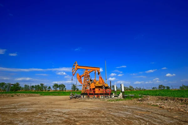 Petrol Pompası Endüstriyel Ekipmanlar — Stok fotoğraf