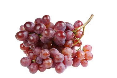 Beyaz arkaplanda üzümler, yakın mesafeden çekilmiş..
