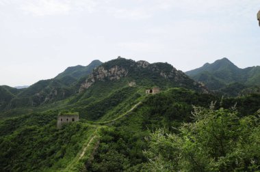 Antik Çin Seddi 'nin kalıntıları.