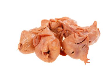 Beyaz arka planda tavuk kafası