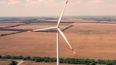 Rüzgâr Gücü Değirmenleri Yenilenebilir Temiz Yeşil Enerji Türbinleri