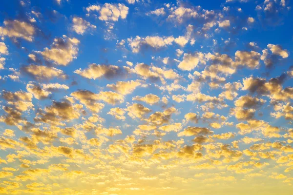 Утреннее небо — стоковое фото