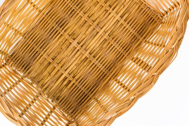 Bambu yapılmış meyve tepsisi.