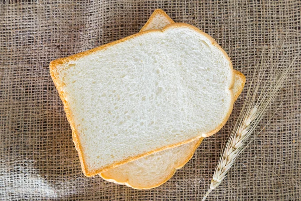 Sneetje brood — Stockfoto