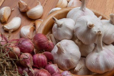 Arpacık soğan sarımsak