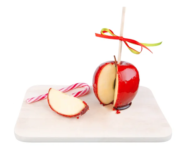 キャンデー杖の砂糖漬けリンゴ — ストック写真