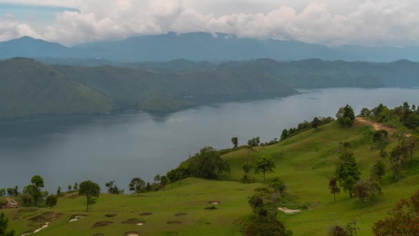 Пейзаж Озера Тоба Холма Остров Самосир Северная Суматра Индонезия Крупнейшее — стоковое видео