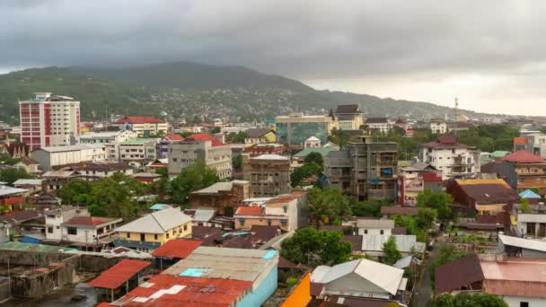 Ambon Maluku Moluccas Endonezya Cityscape Bulutlu Gün Batımında Hızlandırıldı — Stok video