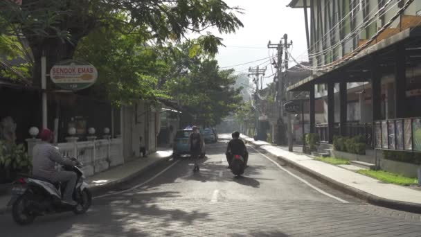 인도네시아 Empty Deserted Padma Utara Legian Kuta Street Coronavirus Covid — 비디오