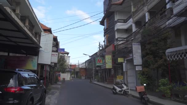 Bali Indonesien Tom Övergiven Padma Utara Legian Kuta Street Coronavirus — Stockvideo