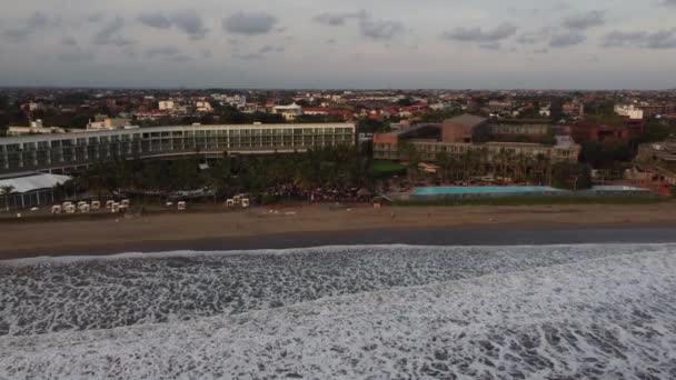 Μπαλί Ινδονησία Aerial Drone View Resort Hotel Beach Seminyak Kuta — Αρχείο Βίντεο