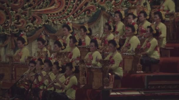 Bali Indonesien Circa 2021 Schöne Traditionelle Balinesische Musikkunst Performance Gamelan — Stockvideo