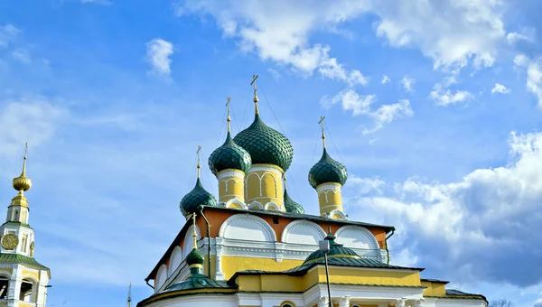 Kubah Katedral Spaso-Preobrazhensky (Uglich ) — Stok Foto