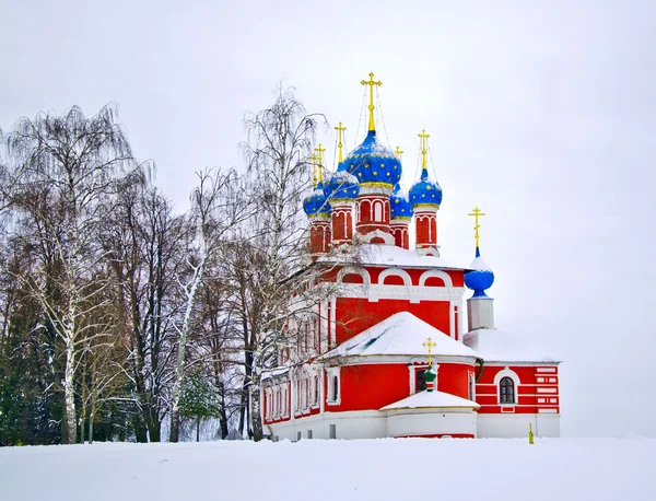 La Iglesia de Tsarevich Dmitry sobre la Sangre en Uglich — Foto de Stock