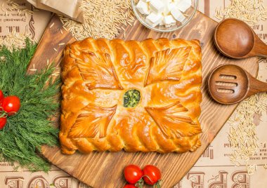 soğan ve yumurta ile pasta