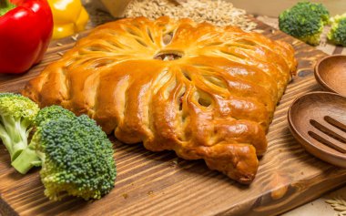 soğan ve yumurta ile pasta