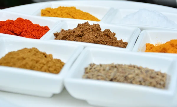 Hint ve pişirme baharat