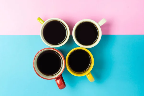 Tasse Kaffee Pastell Ton Blau Rosa Farbe Hintergrund — Stockfoto