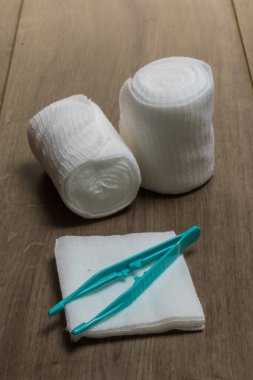 Tahtada elastik bandaj