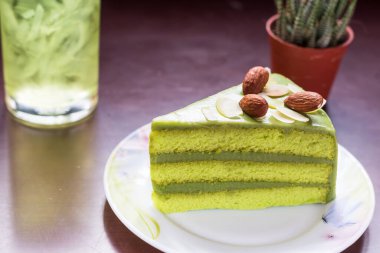 Tahtaya katlanmış pasta