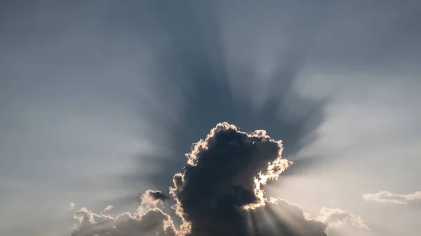 Nubes Cielo Sol Rayos —  Fotos de Stock