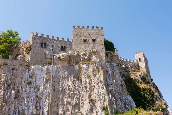 Castillo medieval de Caccamo, cerca de Palermo, Sicilia — Foto de Stock