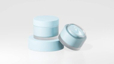 2 paket Celeste renkli esrar kremi şişesi, Celeste podyumunda esrar kremi şişeleri, beyaz arka planda izole edilmiş ot kreması şişeleri.