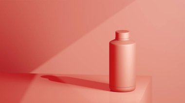 Domates renkli içecek şişesi domates masasının sağ tarafına yerleştirilmiş, domates arka planının önüne yerleştirilmiş, parlak renkli fotoğraf konsepti.