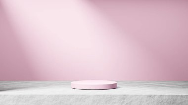 Çimento üzerine izole edilmiş pembe renkli podyum. Arka planda güneş ışınları ışığı, pastel pembe arka plan, ürün değişimi.