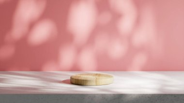 Dairesel ahşap bir podyum, açık mercan zeminli bir çimento tabanına yerleştirilir. Yaprakların doğal gölgeleriyle aydınlatma