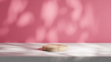 Yuvarlak ahşap bir podyum karpuz zeminli bir çimento tabanına yerleştirilir. Yaprakların doğal gölgeleriyle aydınlatma