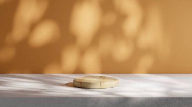 Dairesel ahşap bir podyum, Peppers arka planına sahip bir çimento tabanına yerleştirilir. Yaprakların doğal gölgeleriyle aydınlatma