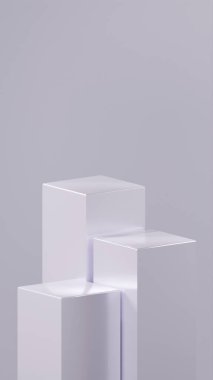 Orkide Hush renginde farklı boyutlarda 3 küp podyum bir Orkide Hush renginin önünde düzenlenir. Metalik parlak küpler.