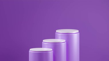 Üç üzüm renkli silindirik podyum yatay sırada dizilmiştir. Üzüm renkli metalik podyumun basamakları