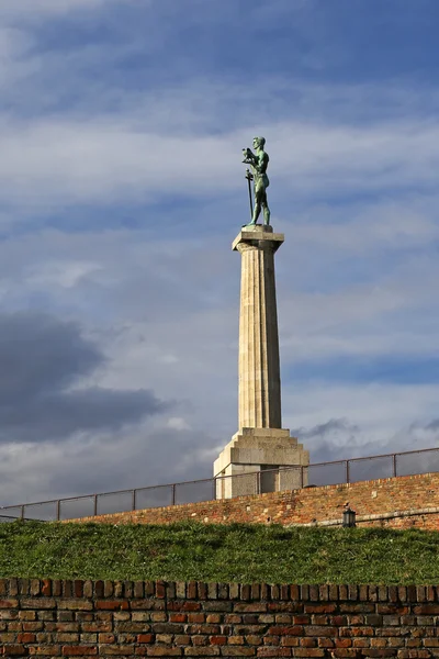 Belgrad anıt kazanan