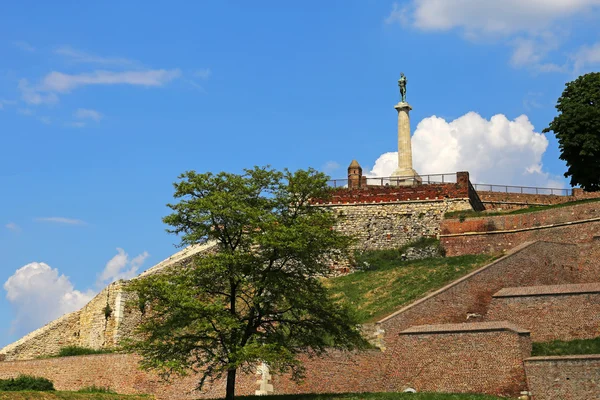 Památník z Bělehradu vítěz, pevnosti Kalemegdan, Bělehrad, Srbsko — Stock fotografie
