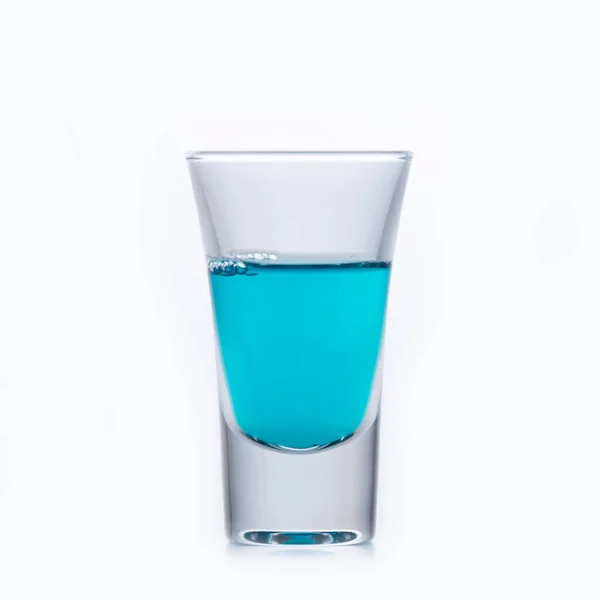 Colpo Liquore Curacao Blu Piccolo Bicchiere — Foto Stock