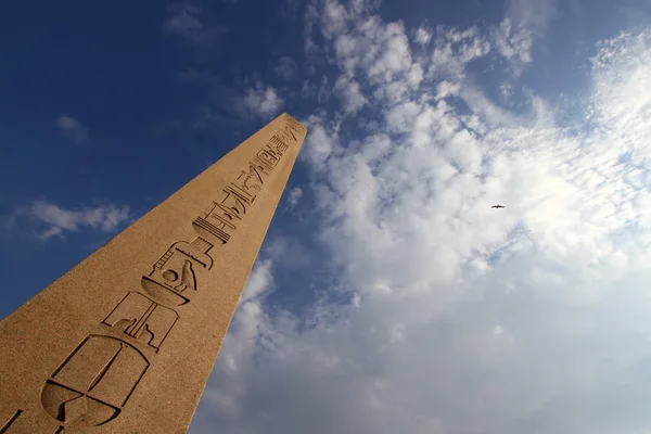 Beroemde Istanbul obelisk — Stockfoto