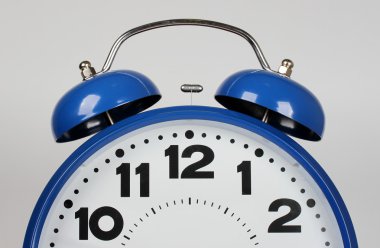 mavi alarm saati