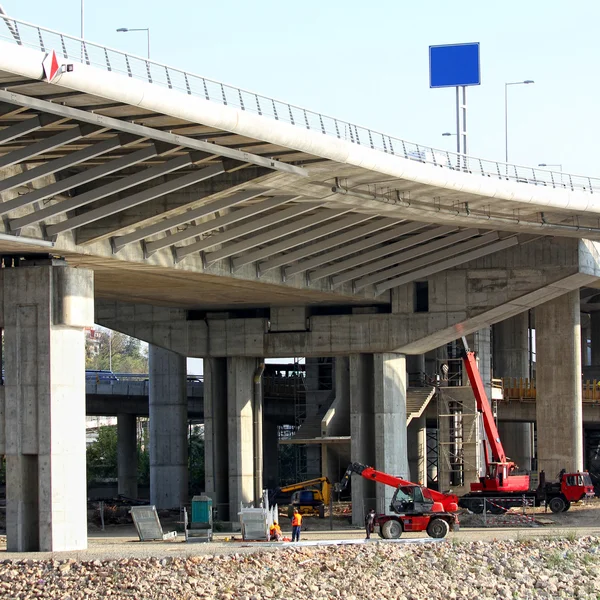 Nuevo puente en construcción — Foto de Stock