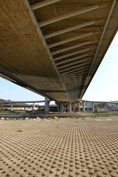 Nuevo puente en Belgrado, Serbia — Foto de Stock