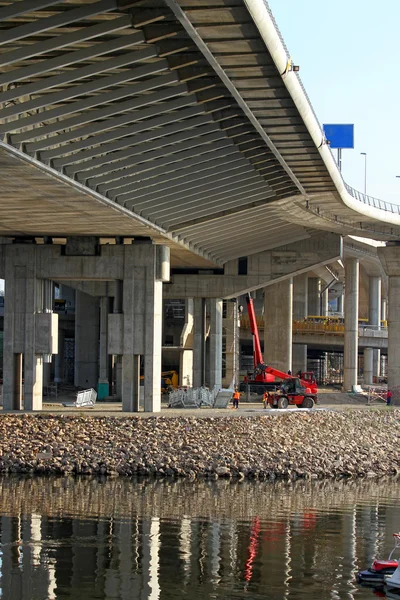 Nova ponte em construção — Fotografia de Stock