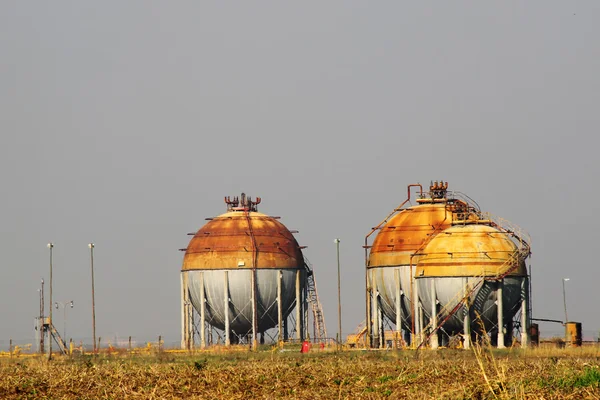 Tanques de gas para planta petroquímica —  Fotos de Stock