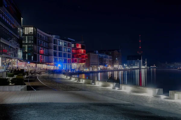Muenster, Noordrijn-Westfalen - Duitsland - Muenster Hafen Hafenviertel blue Hour — Stockfoto