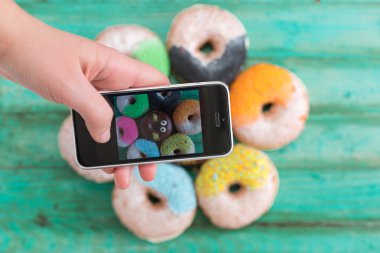 Renkli çörekler, Dekorasyon